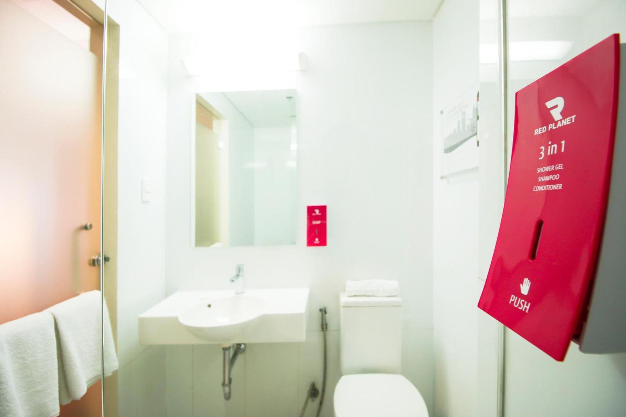 Red Planet Cagayan De Oro Hotel Ngoại thất bức ảnh